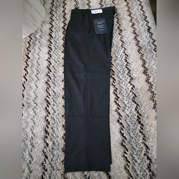 Tommy Hilfiger Other - Tommy Hilfiger Mens Dress Pants 32x30 Charcoal Wrinkle Free NWT  $95 Relax Fit